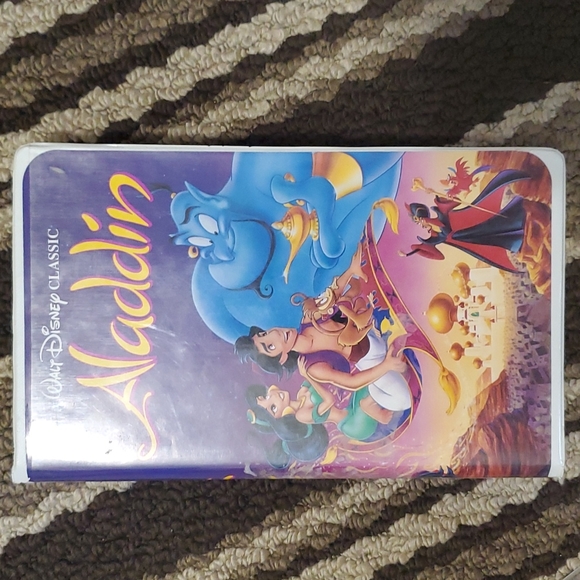 VINTAGE BLACK DIAMOND DISNEY CLASSIC VHS 📼 MOVIES...11 TOTAL. GOOD CONDITION. - Picture 13 of 17